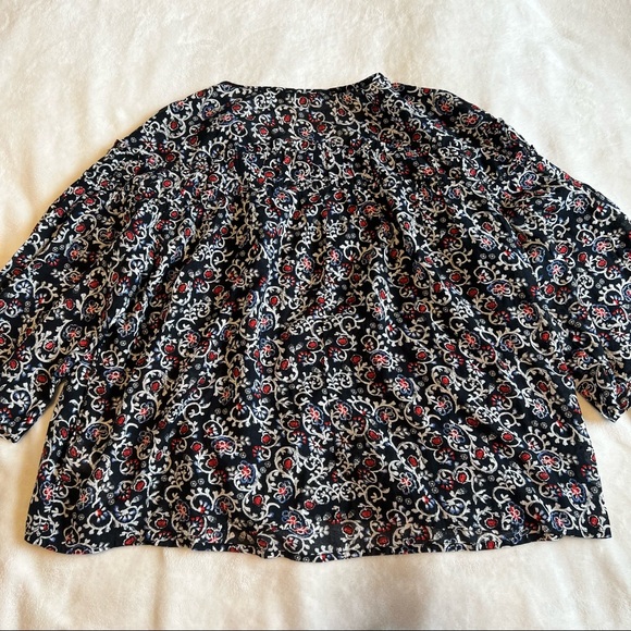 NWOT GAP Floral Romantic Top - Picture 4 of 6